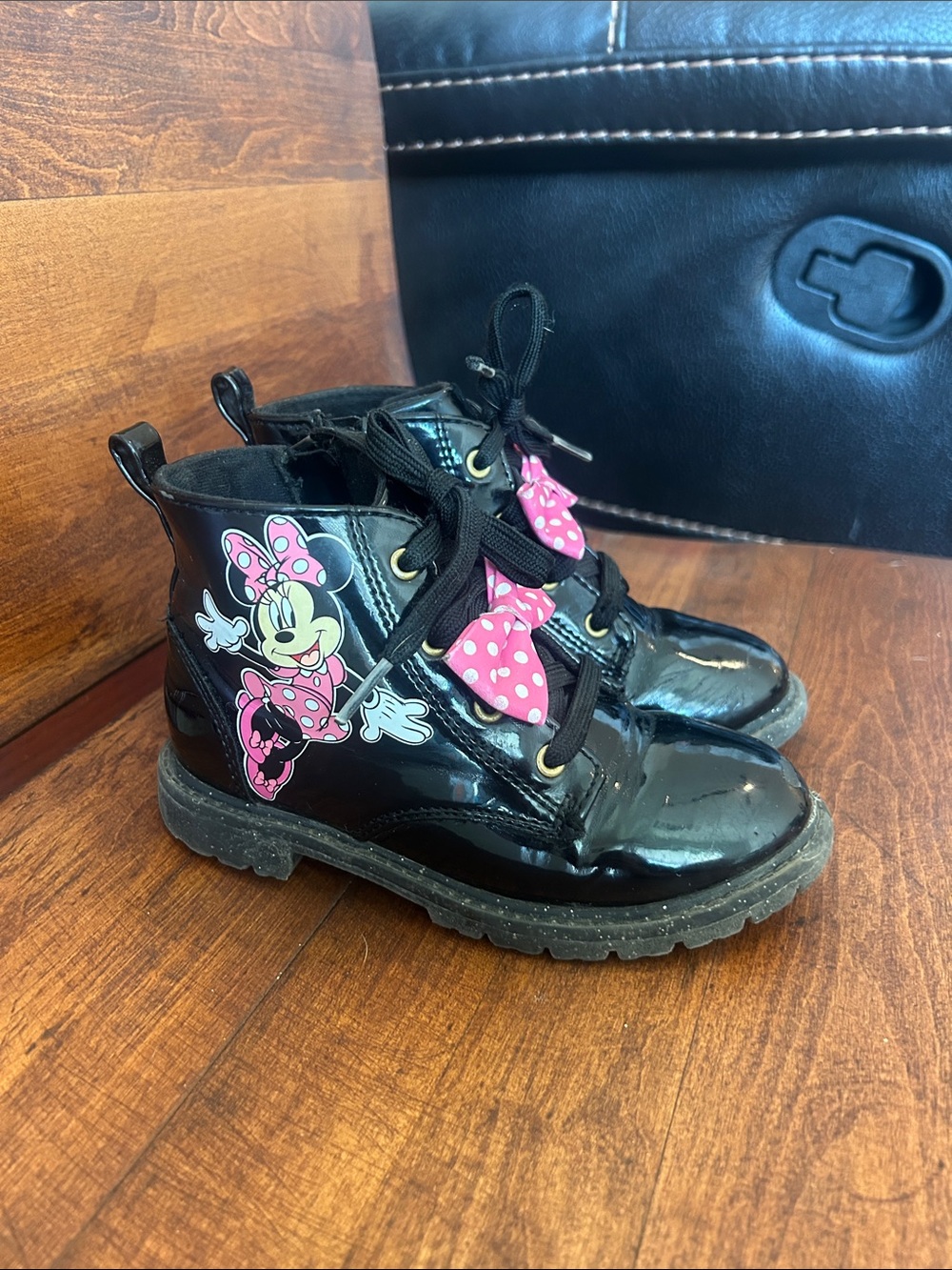 Kids Disney Patent Minnie Mouse Print Lace-Up Zip-up Boots with Pink Accents